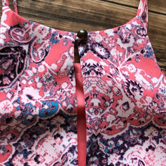 Decree pretty pink halter style dress - Picture 8 of 11
